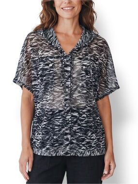 4/$20 Chico’s Weekends Hooded Snap Front Mesh Jacket Top Gray Abstract Print M